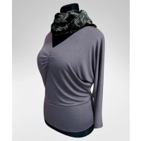 Bluzka Amanda kimono nietoperz z dekoltem - szara